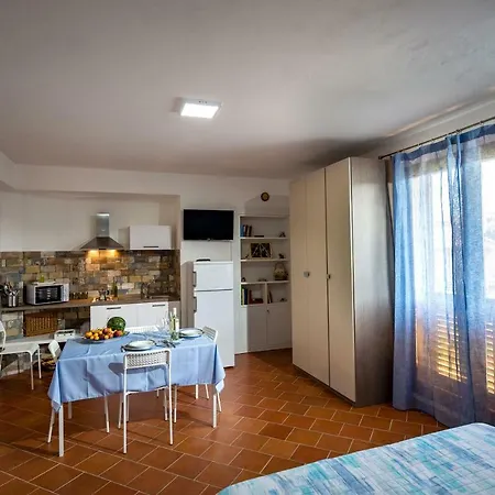 Piccolo Sole D'oro - *